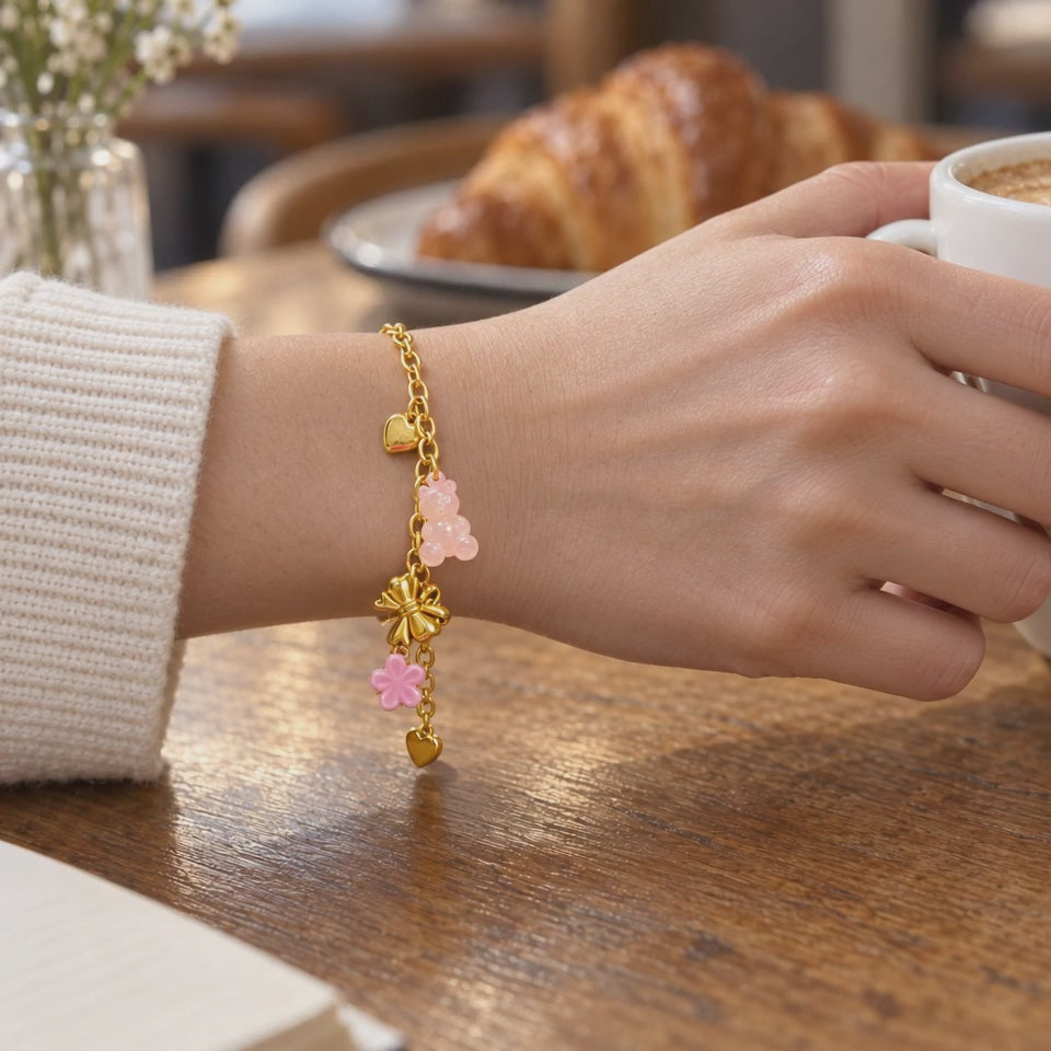 Gold Tone Charm Bracelet with Hearts, Teddy Bear, Bow and Flower, 304 Stainless Steel, Adjustable 17–22 cm